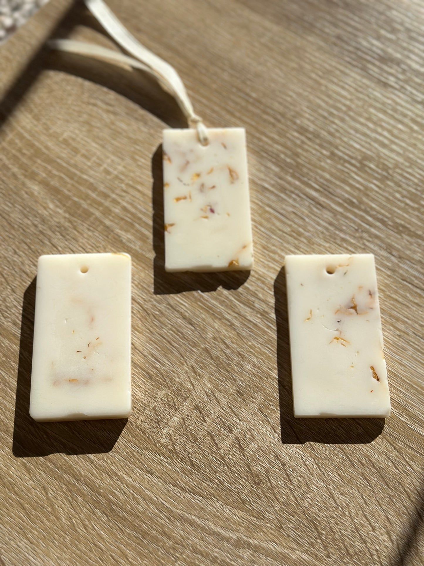 Wardrobe Freshener 2pcs - Gold Orchid