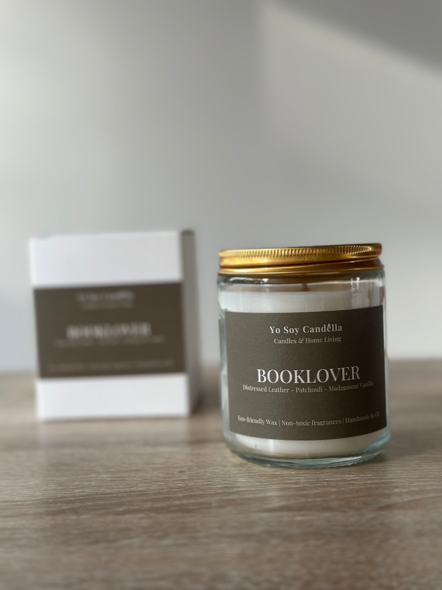 Booklover - Γήινο & μυστυριώδες